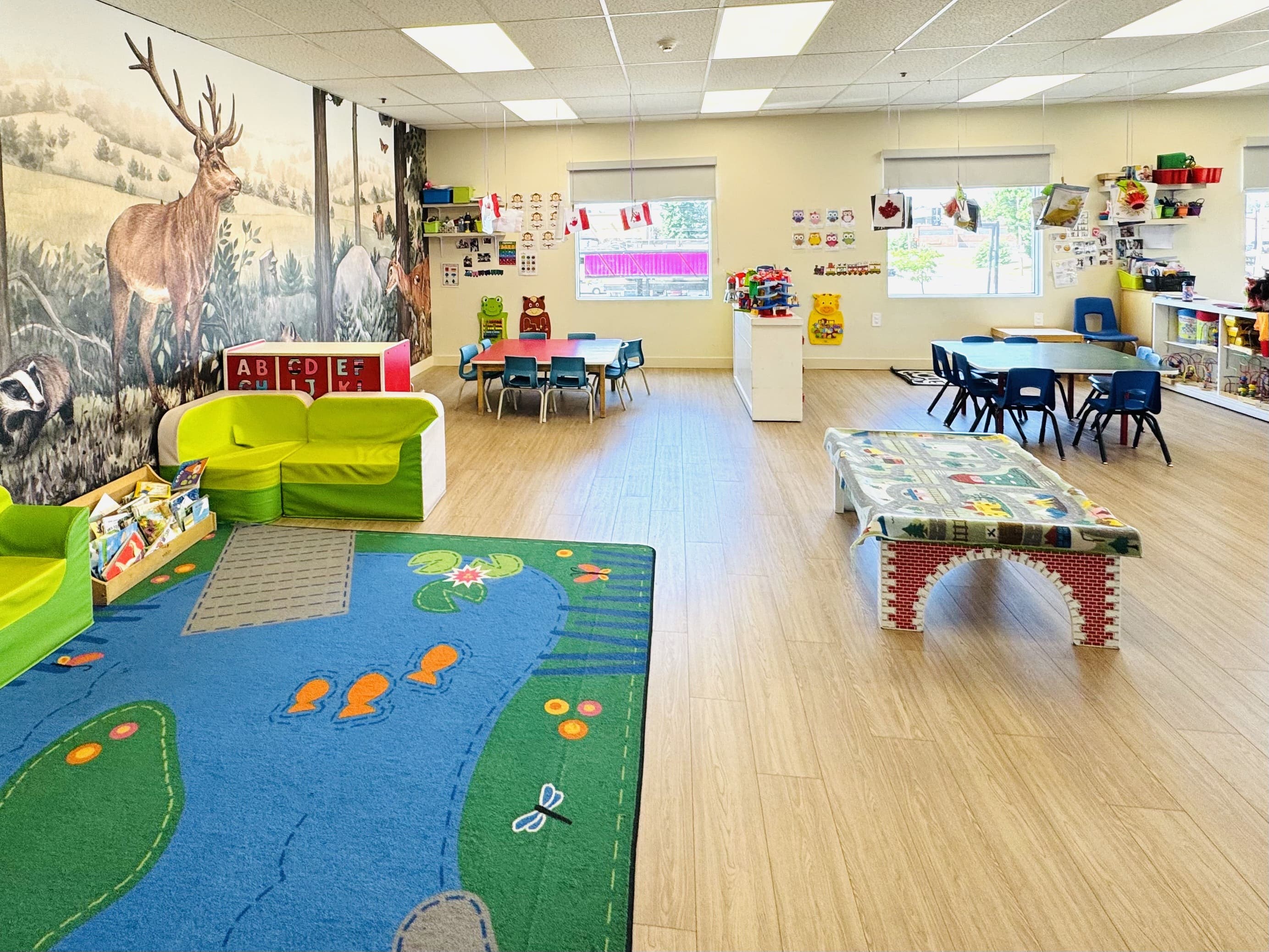 Enfants heureux à la garderie Aimée